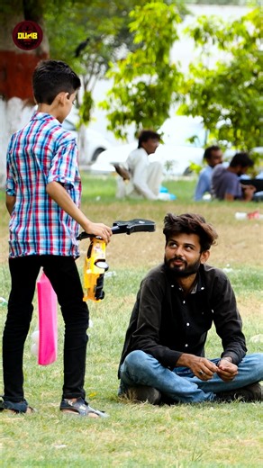 Kids selling toys for Mothers Birthday 7 | Dumb TV