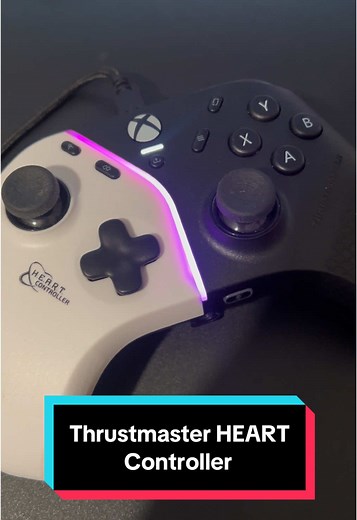 Descubre el nuevo control Thrustmaster HEART en rosa