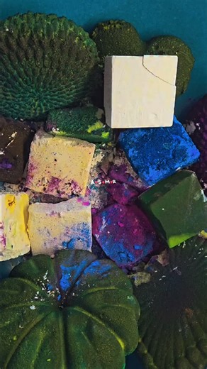 Sharing_Asmr on Instagram: "Colourful reforms Cr:@asmr_crushing_queen #edited #watchreels #sleepaids #oddlysatisfying #anxietysupport #satisfyingvideo #asmr #viralvideos #fypシ❤️💞❤️ #instagram #viral"