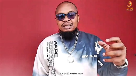 🔥❗️Mandeha ila ny raharaham-pirenena raha vao minisitera na ihany koa ny mpitondra amin'izao fotoana irery no mandrafitra ny tondrozotra hoy Paolo Raholinarivo, mpahay lalana❗️🔥 📌 Manilika ny vahoka maro anisa ny filazana sahady fa efa misy ny tondrozotra voarafitra amin'izao fotoana. 📌 Tokony ho nakana hevitra ny mpanao pôlitika, ny mpandraharaha, ny mpahay lalàna sy ny sehatra hafa ihany koa momba izay tondrozotra izay fa raha tsy izany dia manao tsinontsinona ny vahoaka malgasy hoy Paolo 