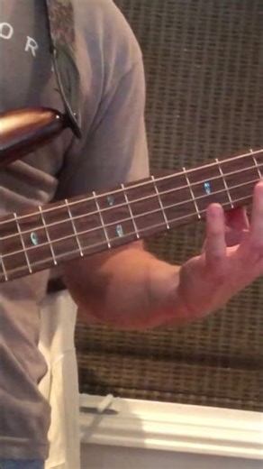 Closeup tutorial of bassline number 1 to Stallion by ‪@JRtheBand‬ #stallion #bassline #songwriter