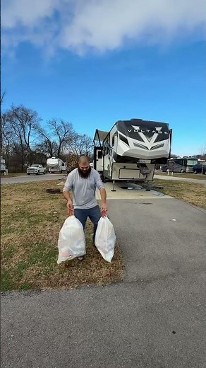 Our favorite RV resort in Pigeon Forge is without a doubt Pigeon Forge Landing RV Resort! #RVLife