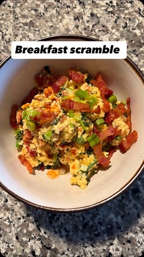 Morning breakfast scramble! You can’t go wrong with a simple and easy to make breakfast scramble. #cooking #cookingbreakfast #breakfastscramble | Ash Stanton