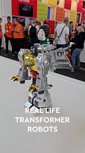 Mind-Blowing Real Life Transformer Toy Robots