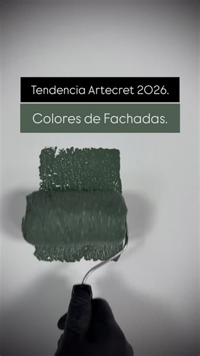 Gustavo Peñaldo | ARTECRET on Instagram: "COLORES PARA FACHADAS 2026 CUAL ES TU FAVORITO ❤️ !??????? 👉🏼 Solicita el catálogo de colores 2026 dejando un comentario y te enviaremos el link exclusivo. • Oliva Enérgico: Verde vital de base mineral; frescura y carácter natural. • Corteza Intensa: Marrón profundo con textura visual orgánica y robusta. • Beige Retro: Crema sofisticado con pigmentos que evocan elegancia clásica. • Reflejo Soleado: Amarillo saturado con gran capacidad de rebote lumínic