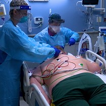 Video: An Educational Video Demonstration of How to Prone a Critically Ill Intubated Patient