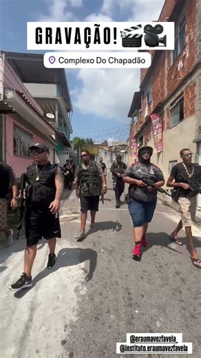 De rolê pelo complexo #favela #cineastafavelado #ator #cinema #riodejaneiro #Rc#tropa #viral#airsoft