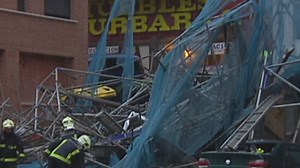Imágenes exclusivas de la caída del andamio en Zurbaran