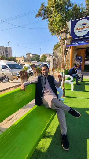 Pakistan Railway Badal Raha Hai.. 🥰🥰 Shalimar Express Ki Dhamakadar Entry .. 🔥🔥Karachi Cant Station,, ❤️❤️ #shahfaizan #minivlogs #karachi #PakistanRailways #pakrailway #KarachiCantt #shalimarexpresstrain #shalimarexpresslahoretokarachi | Shah Faizan