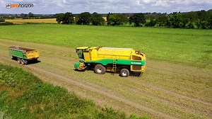 114K views · 321 shares | Here is the Ploeger EPD 540e Harvesting Peas #FarmingVideo #BritishFarming #Ploeger #ProHorizon | Pro Horizon Farming Content | Facebook