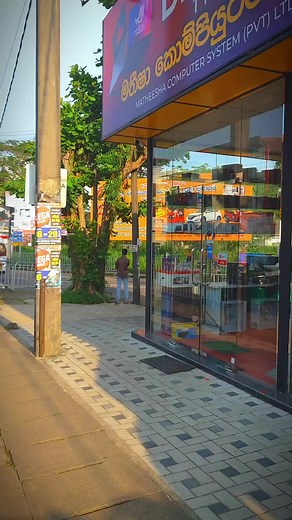 Lenovo ThinkPad i5 6th Gen Review and Specs