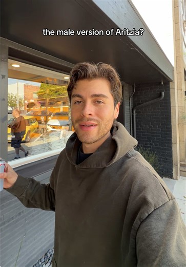 Is Buck Mason the Male Aritzia for Men's Fashion?