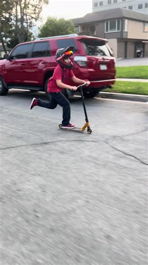 I can bipp a scooter to ##scooter##wheelie##fyp##viral##cool | scooter