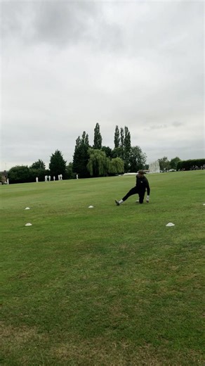 FOOTWORK FAIL 🤦🏼‍♂️ #goalkeepertraining #goalietraining #gktraining