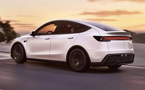 La future Tesla abordable sera un Model Y d’entrée de gamme, confirme Elon Musk