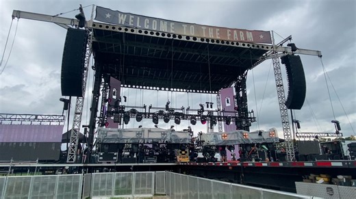 Luke Bryan’s Farm Tour brings thousands to small town