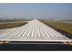 Arab-American Family Kicked Off Flight Claims They Were Discriminated Against