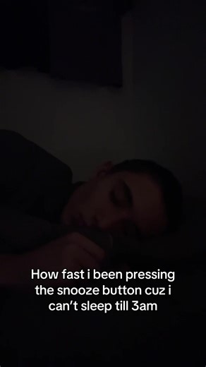 I’ve been struggling to sleep at night… who else’s in this situation? #sleepless #insomnia #sleeplessnight #snooze