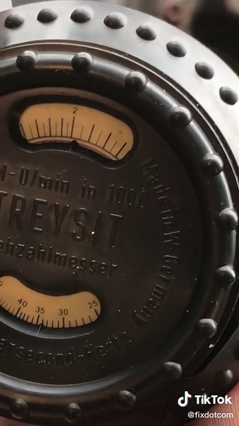 How to Test an Engine’s RPM with a Tachometer