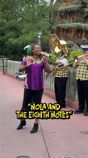 Disney jazz band at the Magic Kingdom.