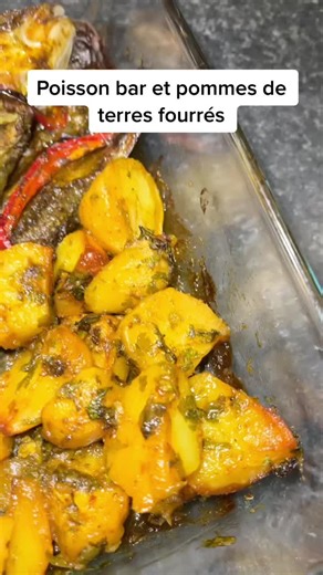 Recette de Poisson Bar et Pommes de Terre Marinées