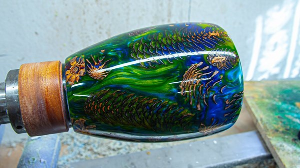 creating A Pine Cone Masterpiece