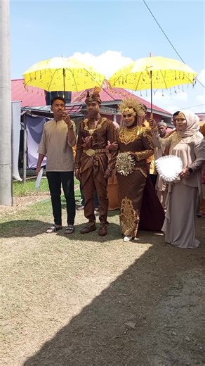 Lao Gong & Bao Bei (@laogonghebaobei)’s videos with original sound - Lao Gong & Bao Bei