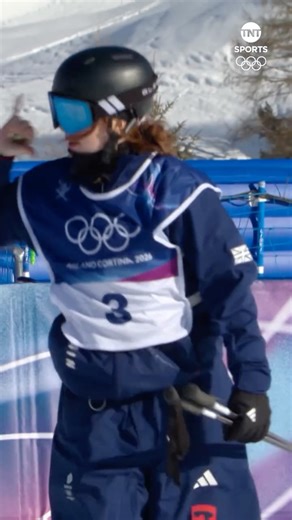 Kirsty Muir delivers a monster run to qualify for the Freeski Slopestlye final 🤟 TEAM GB moment of the day, brought to you by Vauxhall. 🇬🇧 | TNT Sports