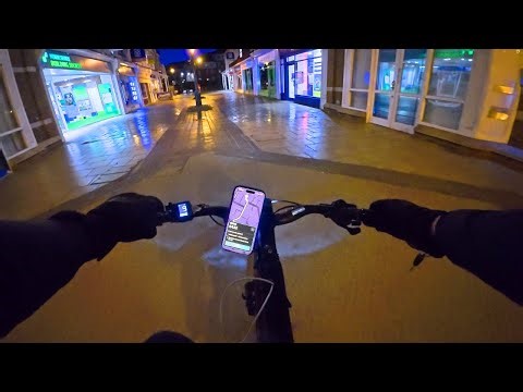 Friday Night Food Deliveries in Lincoln: UberEats & JustEats - A Day in the Life of a Local Courier