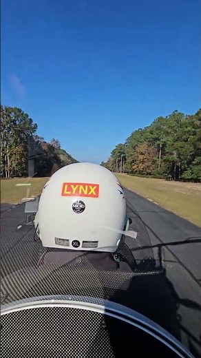 gyrocopter takeoff runway 02