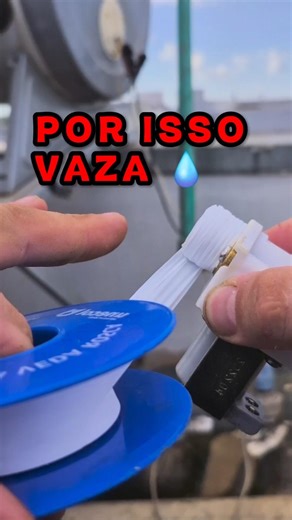 O erro que pode causar vazamento... #encanador #vazamento #hidraulica #shorts #dicasdeobra