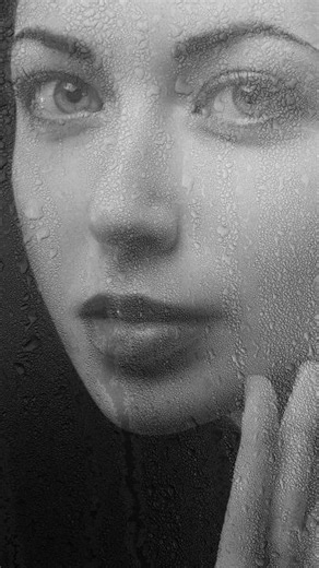 Create a Stunning Frosted Glass Effect - Photoshop Tutorial #photoshop #shorts