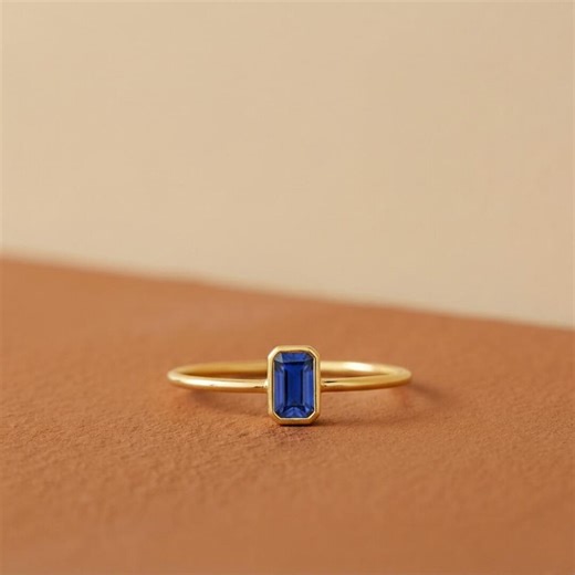Emerald Cut Blue Sapphire Ring, Solid Gold Minimalist Jewelry - Etsy