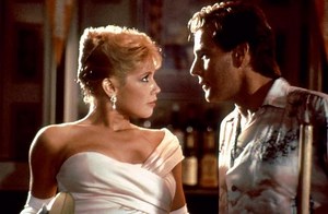 Debra Sandlund ~ Complete Wiki & Biography with Photos | Videos