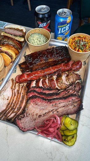 179K views · 2.3K reactions | Is this the North’s best smokehouse?!   @beefsmokehouse Who also serve a full @icedrinkseurope range 磻 #smokehouse #brisket #rib #meat #burger #smokedmeat | The Burger Reviews | Facebook