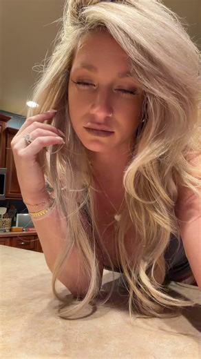 😜😆happy hump day tok