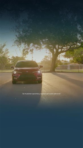 Lo mejor de dos mundos ahora en dos Corollas: Toyota Corolla y Corolla Cross. Visita tu concesionario Toyota local y aprovecha estas increíbles ofertas. | Local Toyota Dealers | Facebook