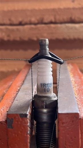 5.1K views | The simple idea to adjust your spark plug the right way Better performance, fewer issues #MechanicTip #SparkPlug #SimpleTrick | RIG DIY USA | Facebook