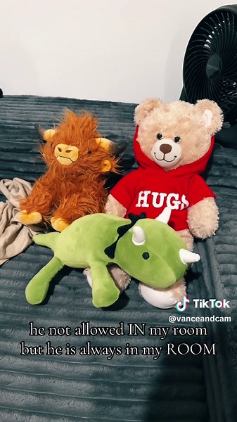 Exploring Secret Rooms with My Boyfriend