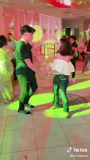 Ultimate Bachata Dance Playlist for Quinceañeras