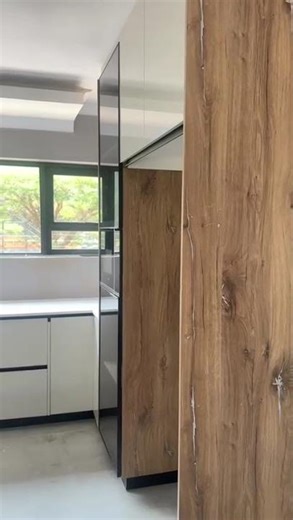 Kitchen cupboards installation