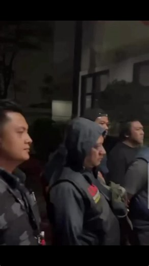 Home Berita Jabodetabek Internasional Hukum detikX Kolom Blak blakan Pro Kontra Infografis Foto Video Hoax Or Not Suara Pembaca Daerah Indeks detikNews Berita Taufik Hidayat Penyekap Wanita Selama 3 Tahun Ditangkap! Yogi Ernes - detikNews Selasa, 23 Jun 2026 20:31 WIB BAGIKAN Komentar Wajah Taufik Hidayat pelaku penyekapan wanita di Bandung Foto: Istimewa Jakarta - Polisi menangkap Taufik Hidayat (30) pelaku penyekapan YTR (29) selama 3 tahun. Taufik ditangkap di Majalaya, Jawa Barat (Jabar).