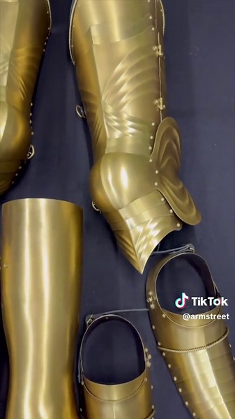 Legs of gold, armour of Gods #armstreet #armor #gold #knightarmor #medievalarmor #sca #costume #wma