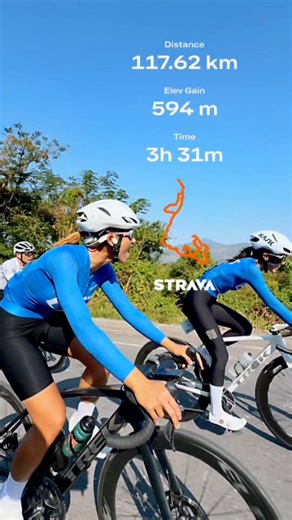 ว๊าปมาปั่นงาน Shimano Blue Fest 2026 มากับ BFT Be Faster นำทีมโดยแบงค์ซี่แชมป์ประเทศไทย OMNIUM และแฟนสาวเจ้บีคนสวยที่วันนี้เอารถเฟรมอลูมาปั่น เพราะกลัวแรงเกินชาวบ้านเค้า โหดเกิ้นนนน 🤭😜 ดีใจที่ได้เจอนักปั่นทุกคนนะค้า 😍🥰 #befaster #Pirelli #Pzero #Velo #Compmoto | Ketkanok Seetawan