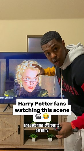 Rita Skeeter the Beetle 🪲 📝 . . . . . . . . . . . . . . . . . #harrypotter #harrypotterfan #wizardingworld #hogwarts #hogwartsschoolofwitchcraftandwizardry #reels #iamblackharry #potterhead #harrypotterbooks #harrypottermovies #reaction #relatable | Iamblackharry