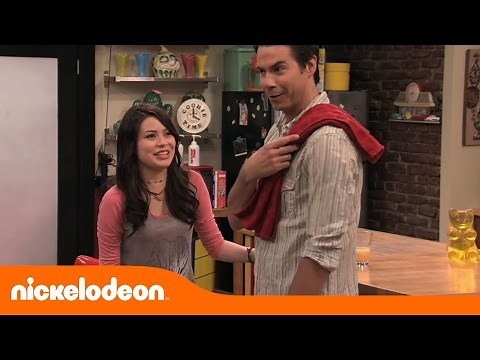 iCarly | Bloopers de Carly | Nickelodeon en Español