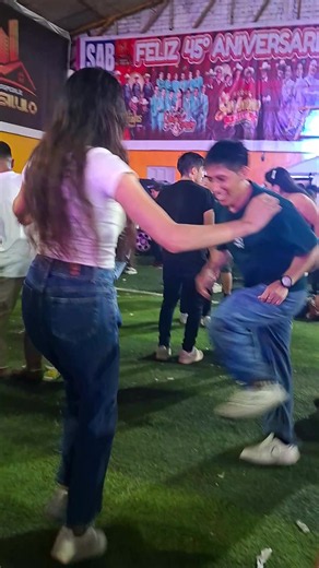 Huayno Cajamarquino: Los Hermanos Ananches - Peruvian Dance Snapshot