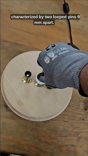 Bulb types E26 E12 G9 Demonstration #diy #tips