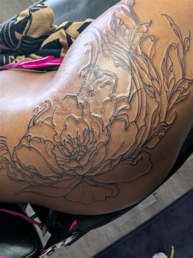 Sexy hip tattoo, first session #trusttheprocess #fyp #femaletattooartist #fypシ #tattooartist