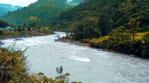 बेहद खास है मंदाकिनी नदी, उद्गम स्थान और पौराणिक कथा के बारे में जानें | mandakini river origin and history | Herzindagi